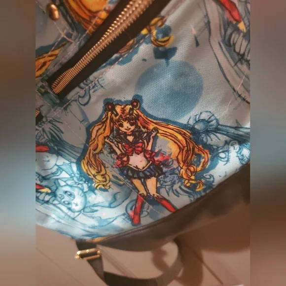 Sailor moon backpack - Picture 3 of 3